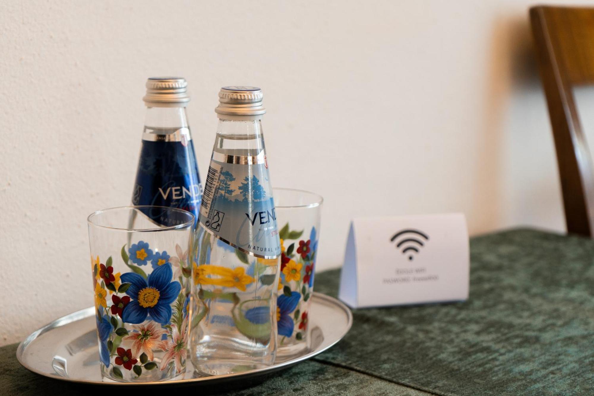 Hotel Edoles Pils Pokoj fotografie